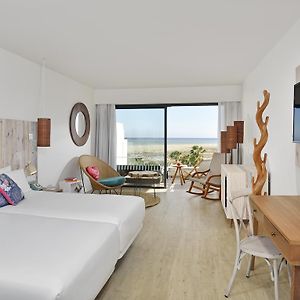 Habitación con 2 Camas Individuales